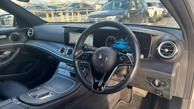 Mercedes-Benz E-Class E200 AMG Line 4dr 9G-Tronic Petrol Saloon